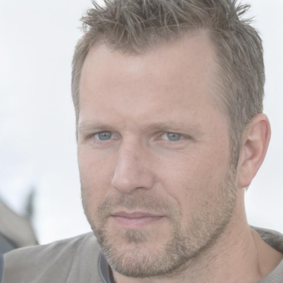 Portrait von Tobias Engelhardt